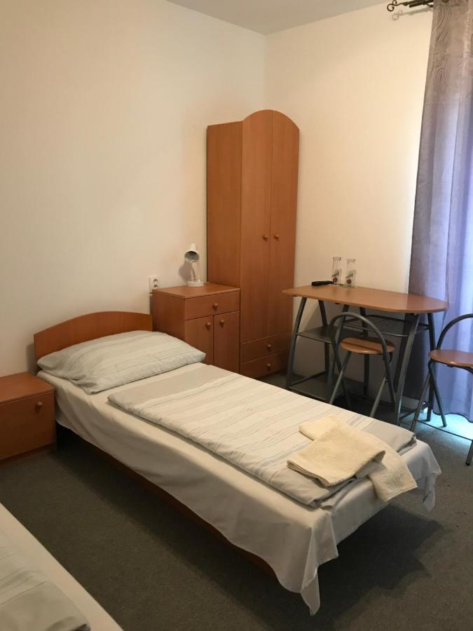 Penzion Aniko Diakovce-Sala 외부 사진